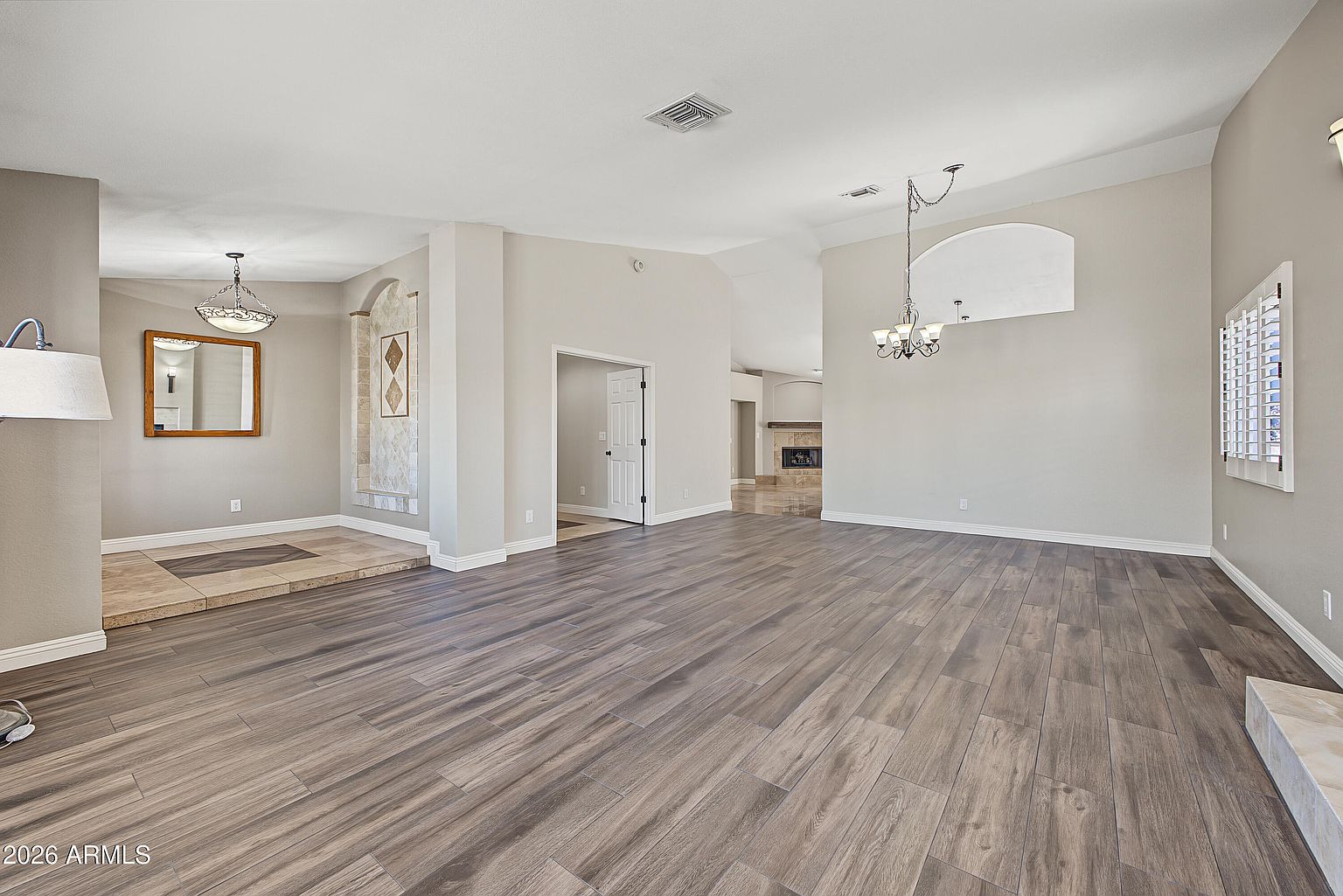 1209 W Royal Palms Ct, photo 6, living