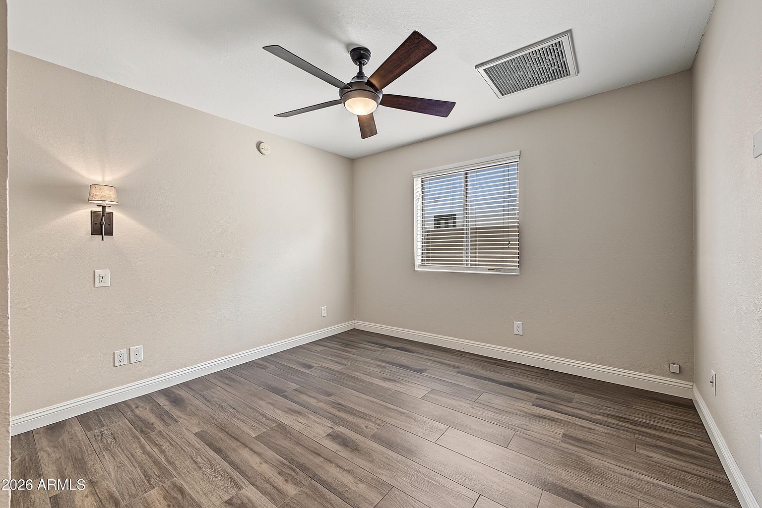 1209 W Royal Palms Ct, photo 15, bedroom